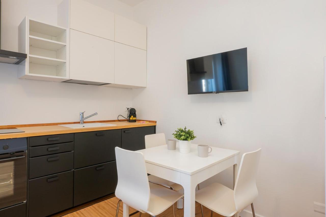 I Host Apartment - Fiuggi 59 米兰 外观 照片